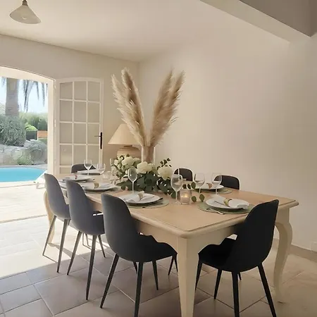Villa Olimp In Super Cannes With Sea View Le Cannet
